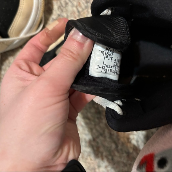 Nike Air Jordan High-Top Sneakers - Picture 4 of 6